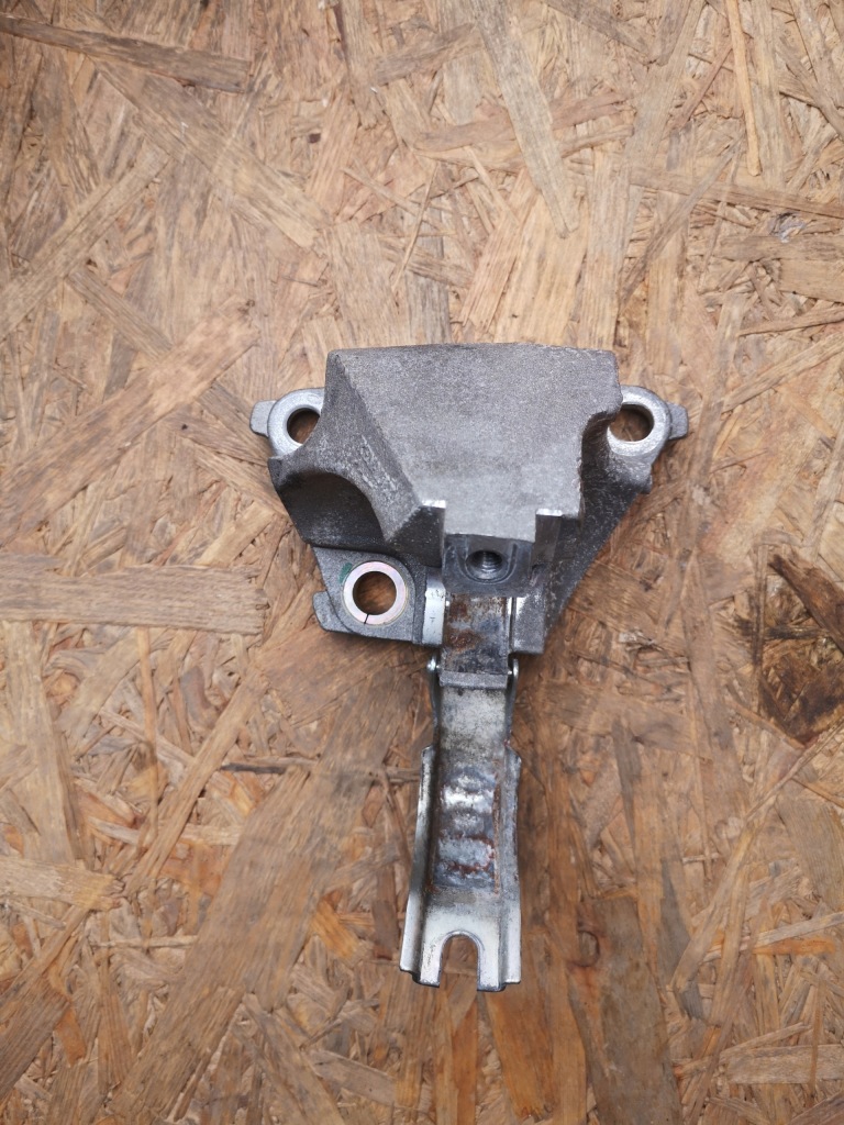 фото №1, Megane iv 1.3 tce опора полуось 397743238r