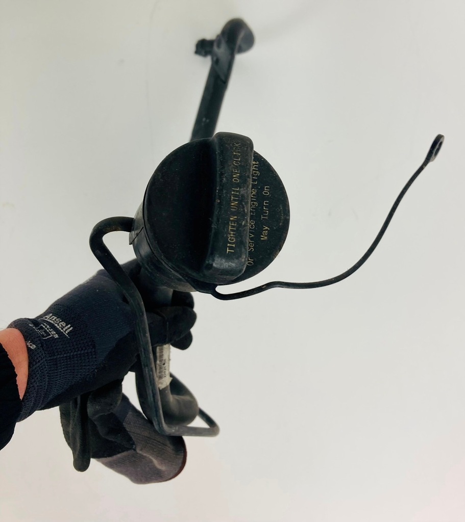 фото №5, Chevrolet camaro 09-15 труба заливної пального