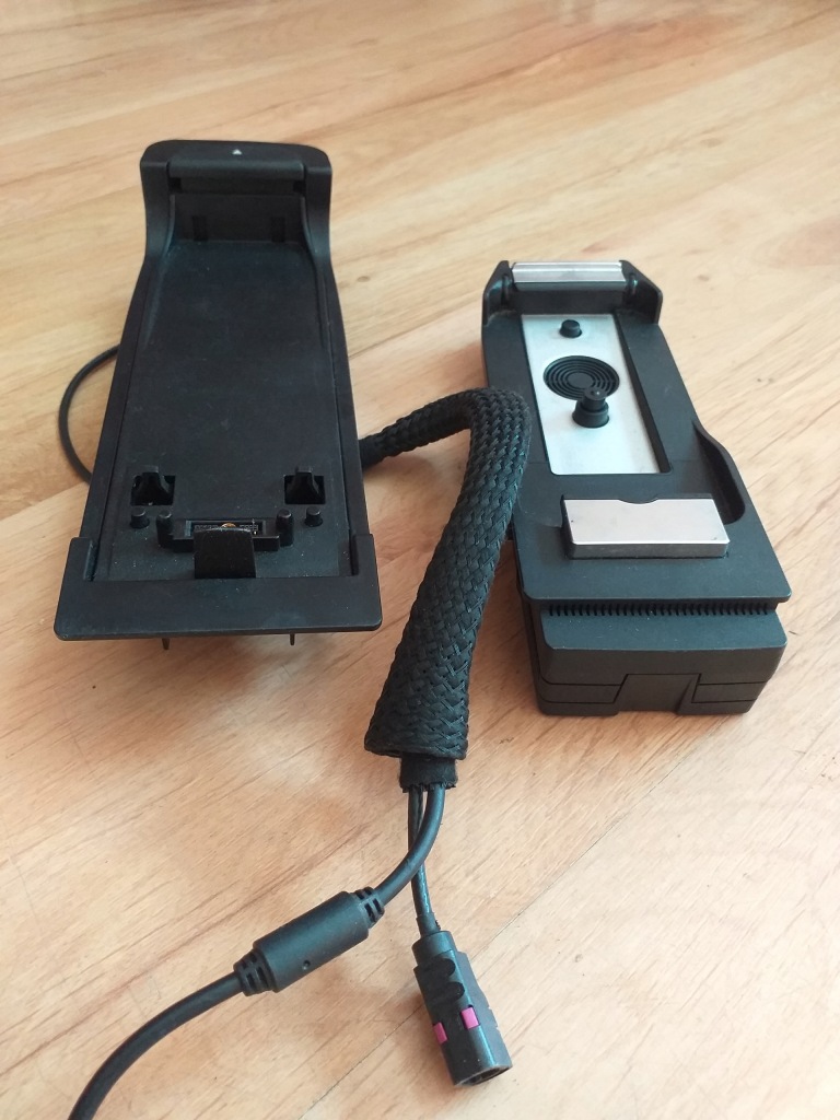 фото №7, Bmw bmw e90 e91 зарядний пристрій iphone 5 2351308 кронштейн 9160935 захист 7118054