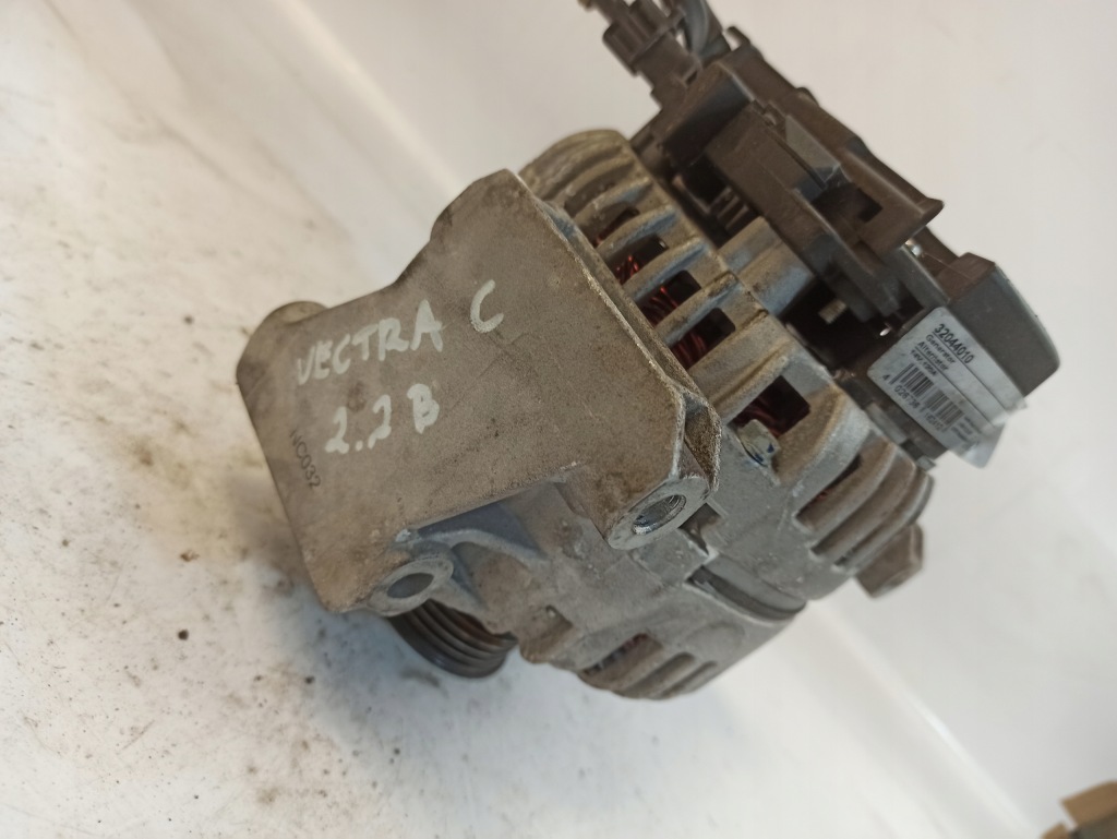 Opel vectra c 2.2 b 16v генератор 32044010 2990027 z22se Оригінал