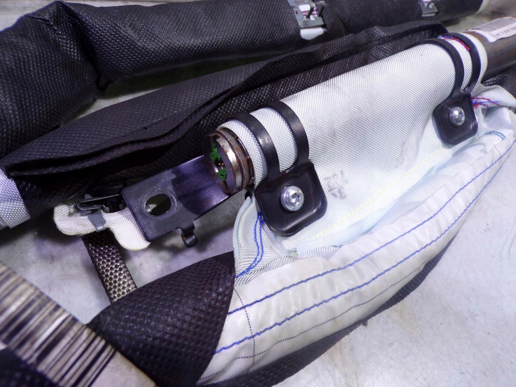 фото №8, Шторка безопасности подушка безопасности левая 985p10021r megane iii hb