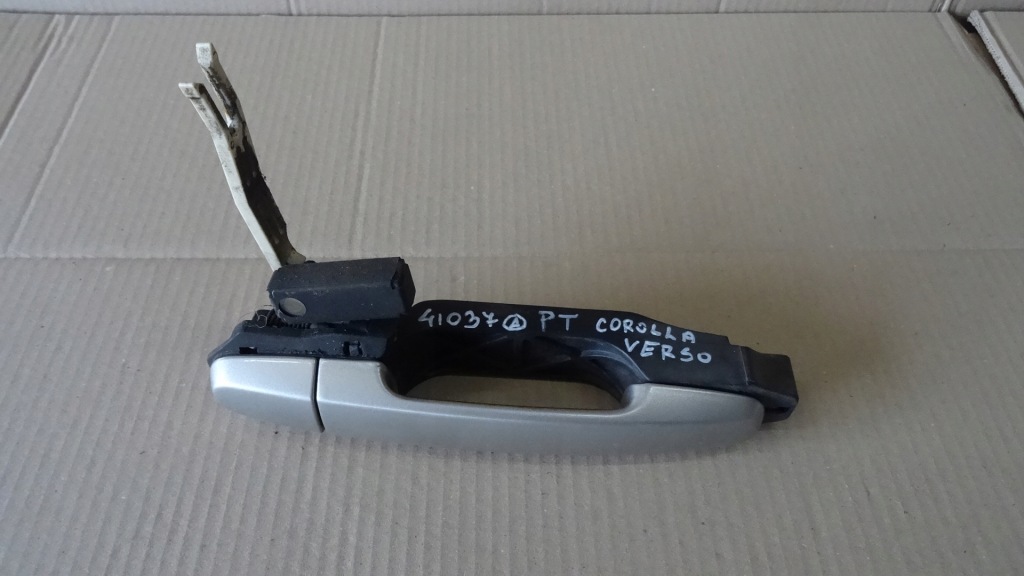 фото №3, Corolla verso 1 i ручка наружная правый задняя