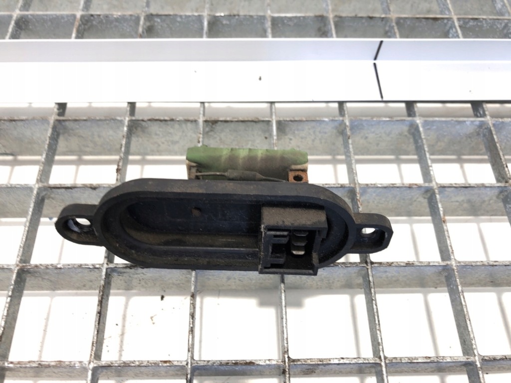 фото №1, Резистор вентилятор воздуха peugeot boxer i krah-rwi 94-02 резистор