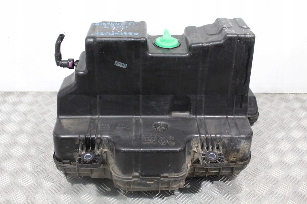 фото №1, Бак adblue master iii 3 lift 172a24289r