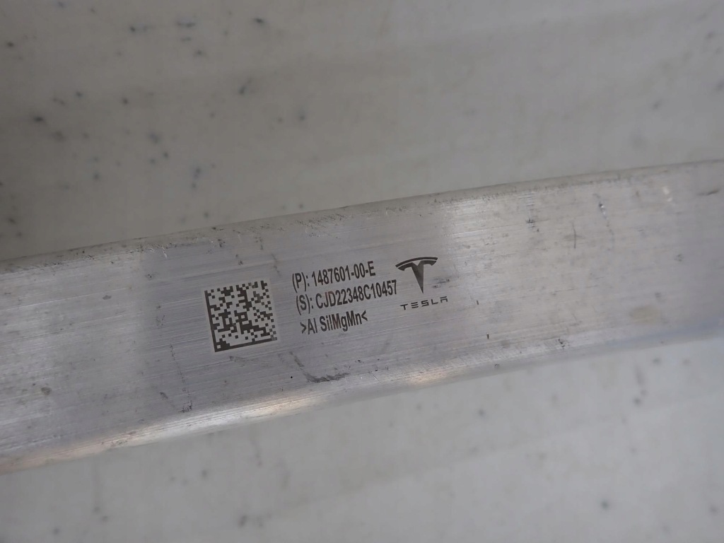 фото №7, Tesla model y 20- балка бампера перед передняя