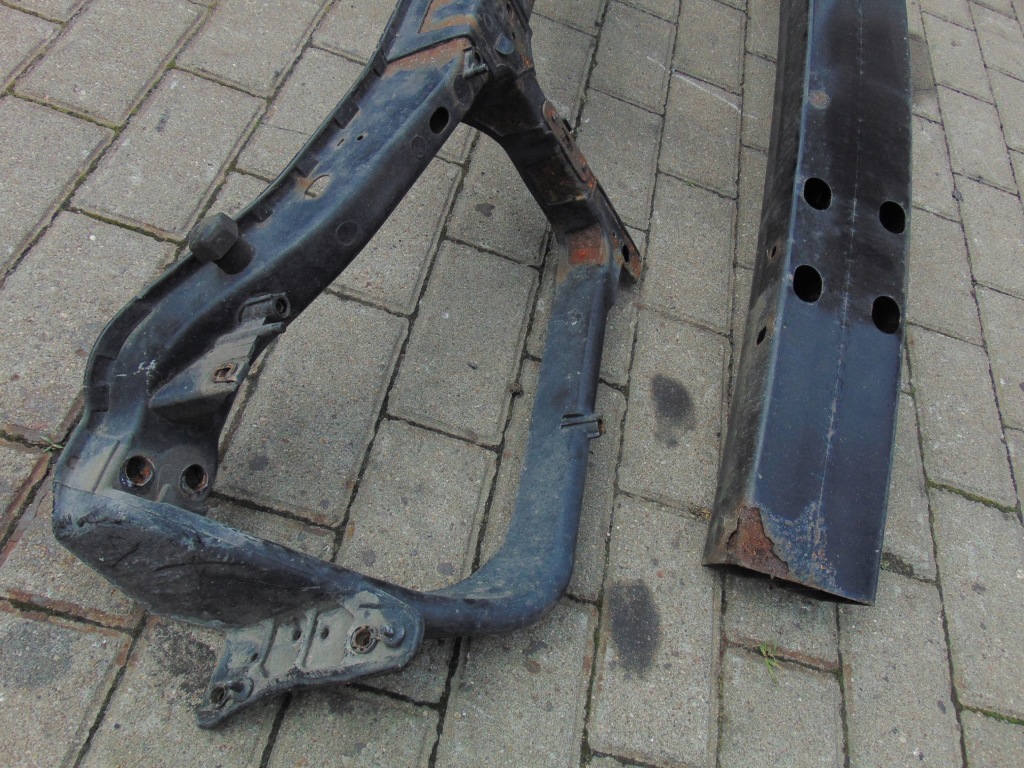 Усилитель передний балка бампера pas передний панель фары chrysler 300c europa с Разборки