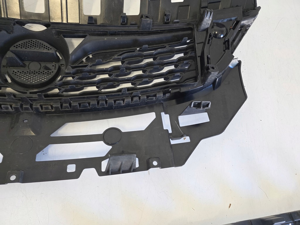 фото №13, Решітка радіатора решітка радіатора бампера opel astra v 5 k lift 19- 39130501