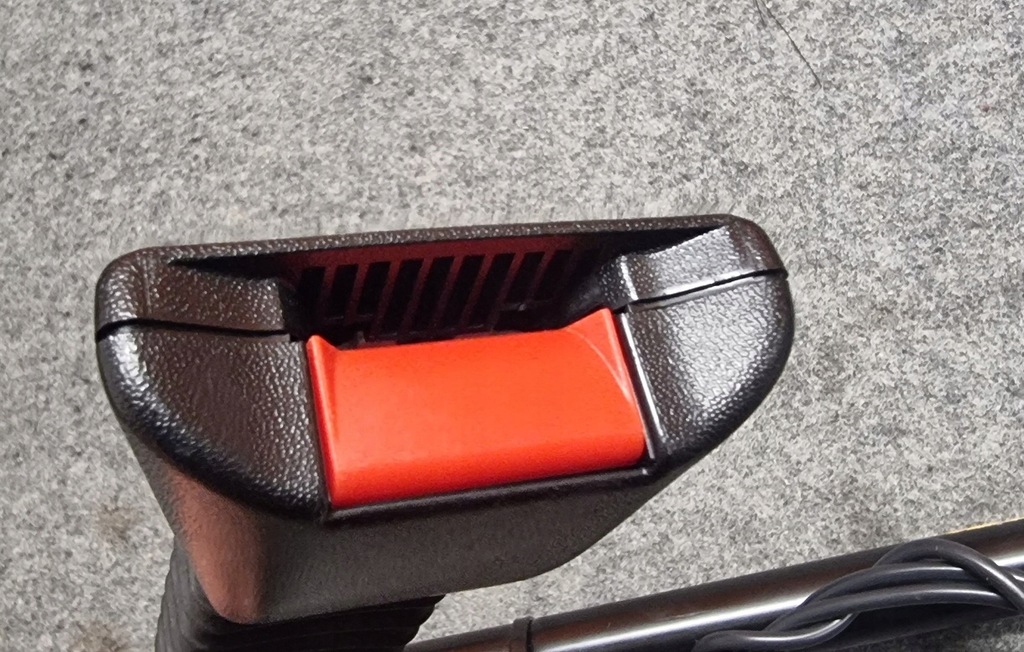 фото №4, Opel corsa c tigra meriva a combo c натяжители натяжитель поперечина водителя левый