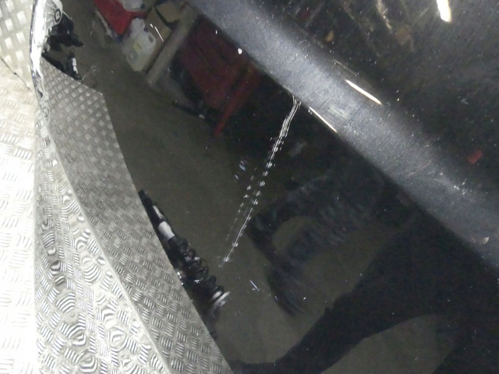 Bmw i20 ix капот крышка двигателя черная с Разборки