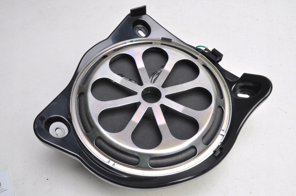 фото №1, Mercedes glc x253 динамик дверь a2058201600