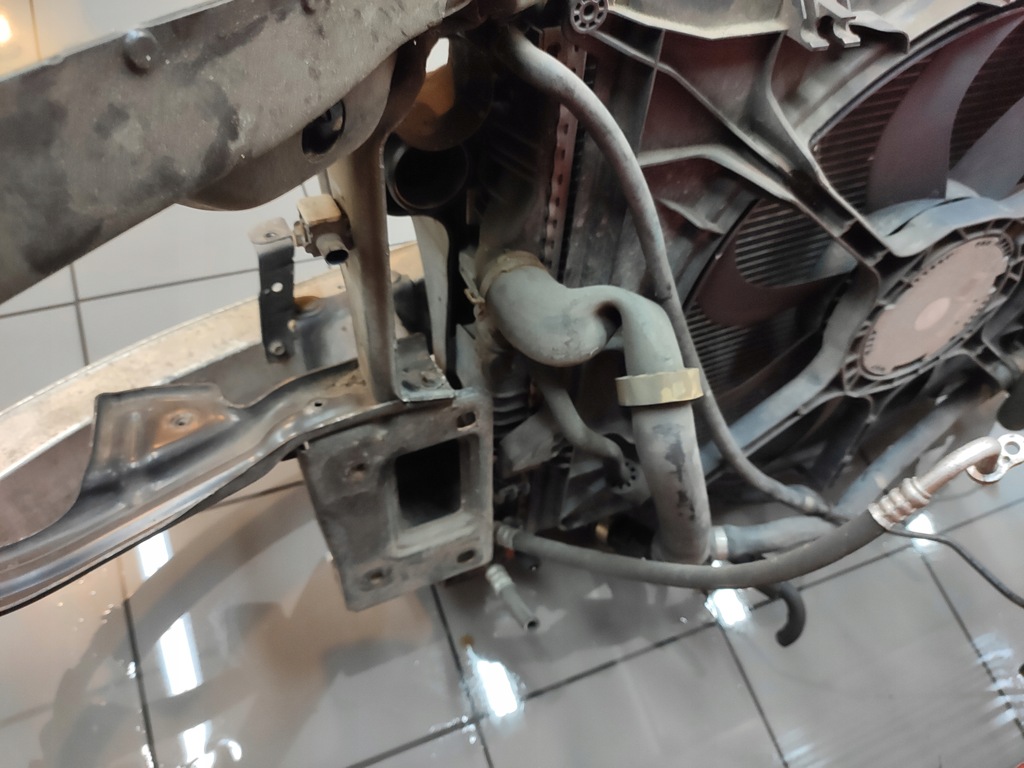 фото №11, Mercedes r-klasa w251 3.0 cdi pas передний интеркулер радиатор вентилятор