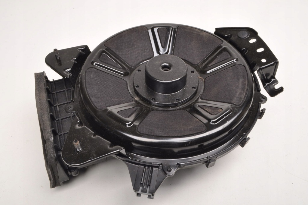 Volvo xc90 ii динамики аудиосистема bowers wilkins комплект Доставка