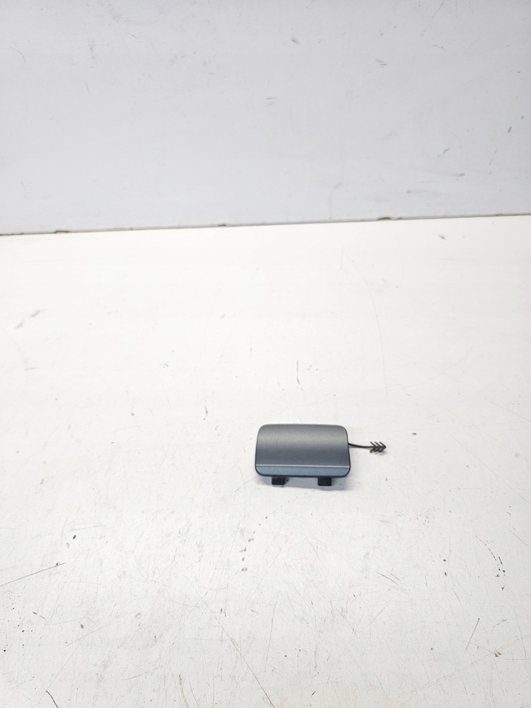 фото №1, Заглушка фаркоп левая audi q3 8u 8u0807441a