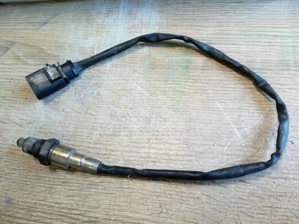 фото №1, Датчик лямбда-зонд audi a4 b9 oryg.