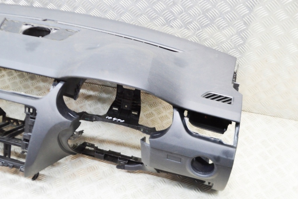 фото №6, Skoda octavia mk3 combi 5e панель панели приборной панели 5e0858757a 2.0 дизель 1