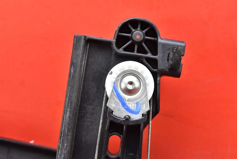 фото №10, Підйомник скло правий перед eu 9817212080 toyota proace city 16-21