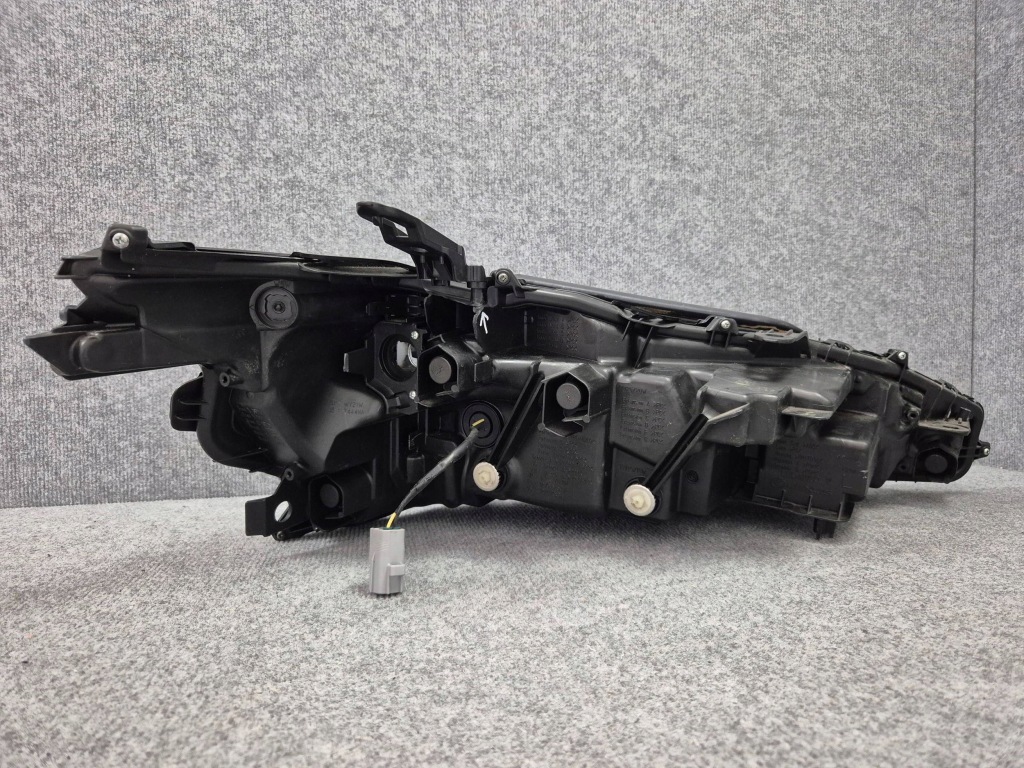 Фара фара передняя перед левая - lexus es vii full led 2018- с Разборки