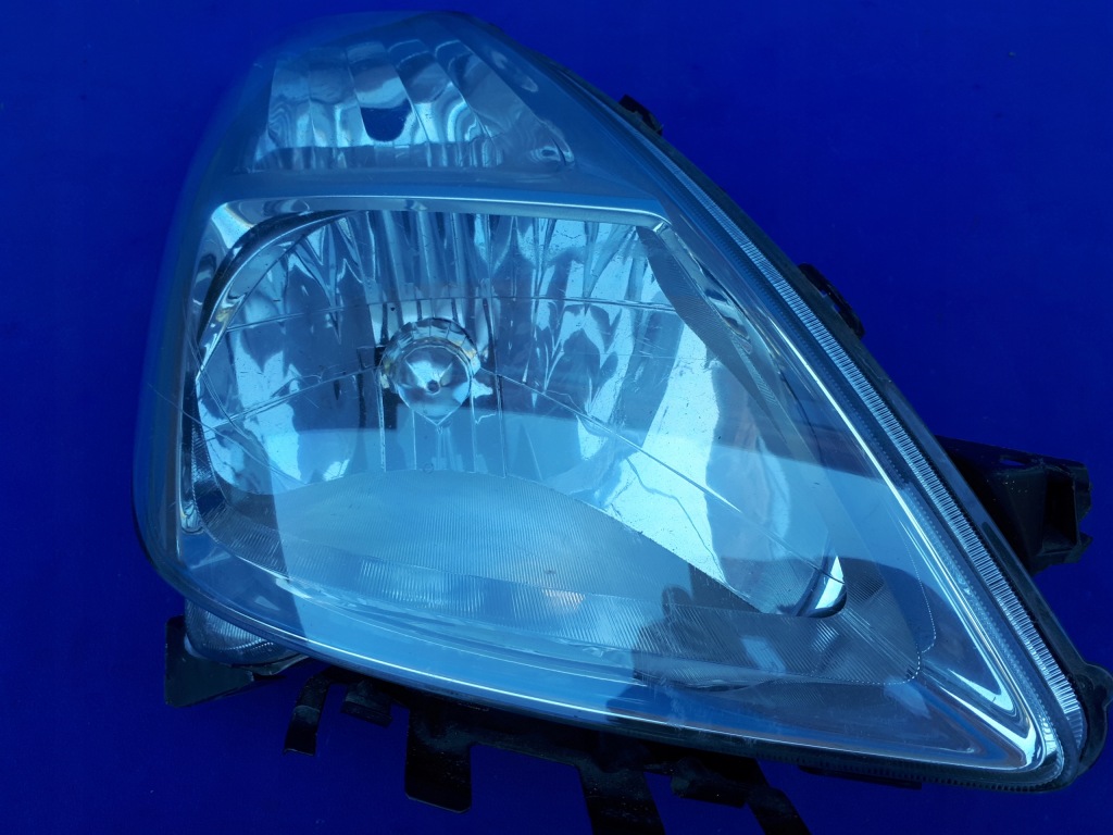 фото №5, Toyota prius ii 04-06 2004-2006 фара лампа правая