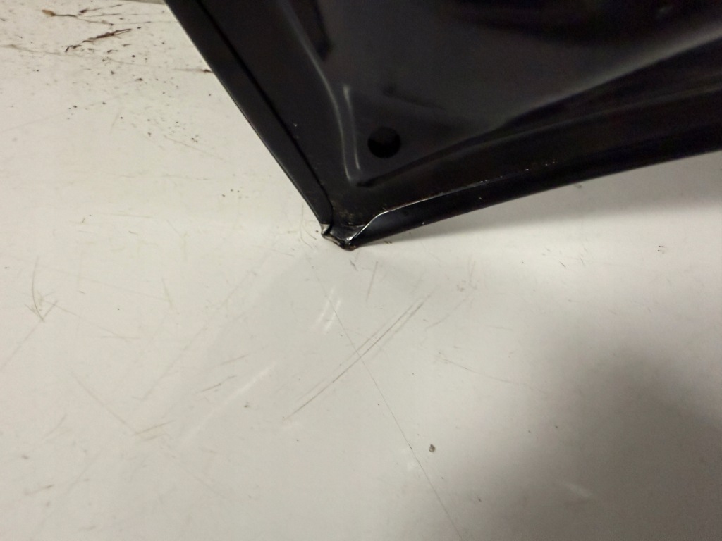 Новая оригинал капот toyota hilux viii 8 16-20 53301kk011 Цена