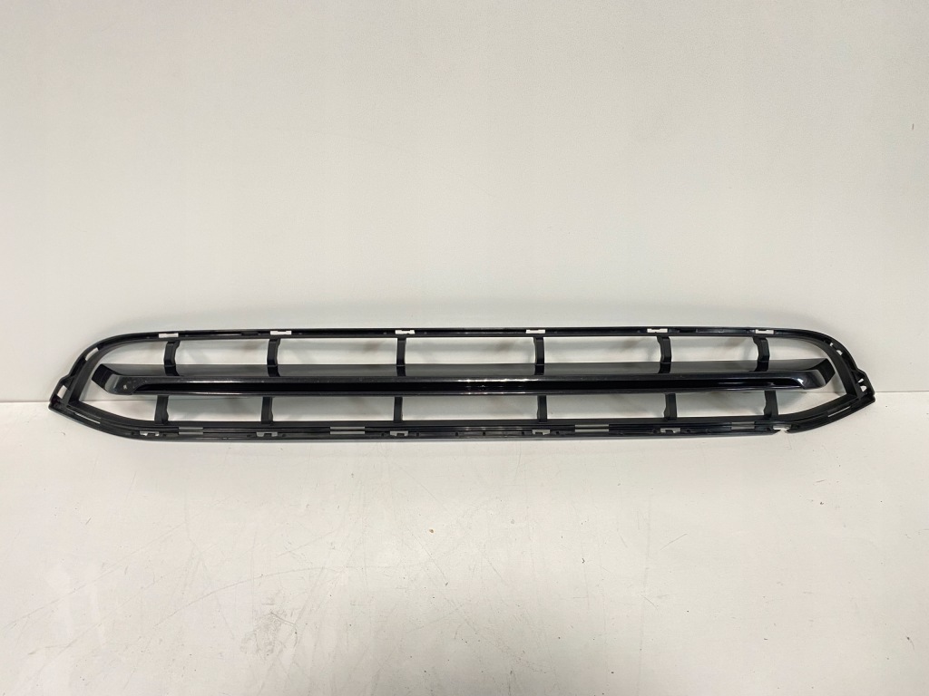 Купити 2020 bmw x3 g01 нижня решітка бампера передній 7399898