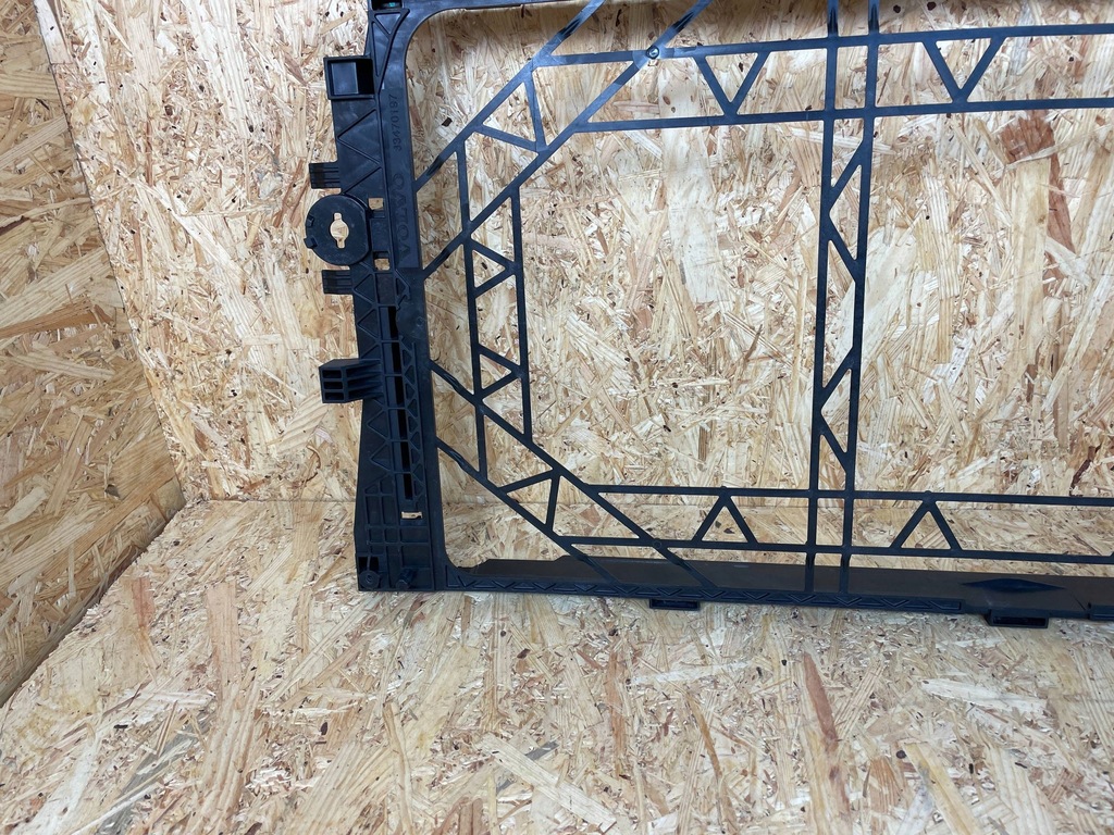 фото №4, Рамка корпус захист радіатор volvo xc40 ii 33470197 2017-