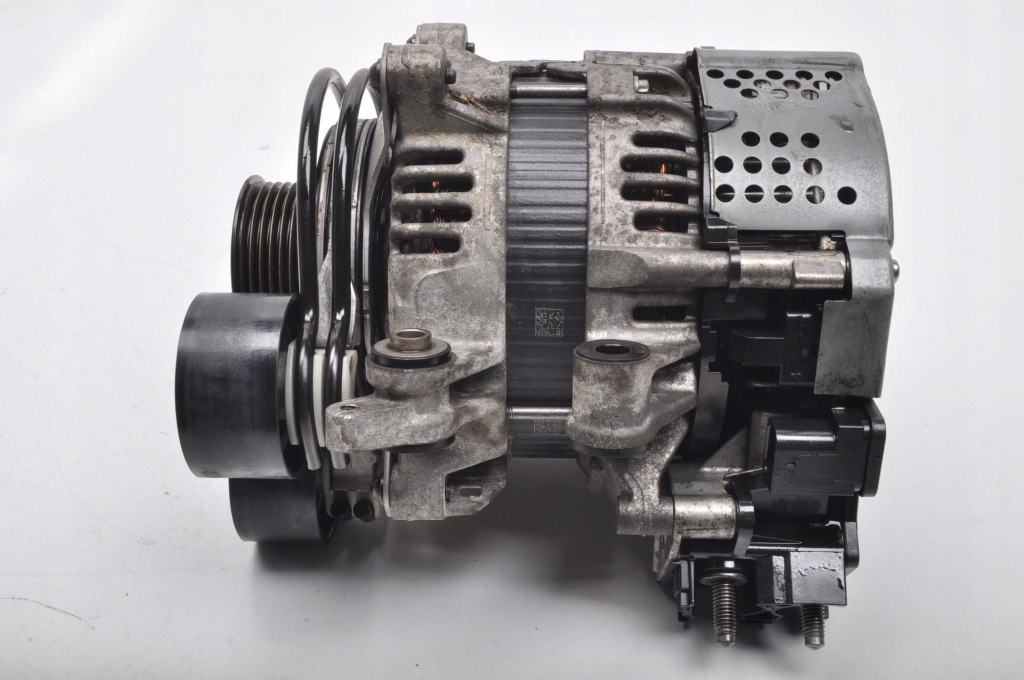 фото №8, Volvo s60 iii xc90 ii xc60 ii 2.0 b5 генератор 32383087 32137503 2022r