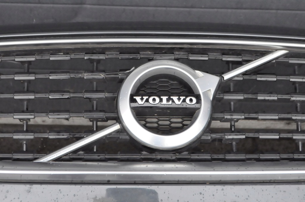 фото №3, Volvo s60 iii v60 ii rdesign бампер перед передний 492