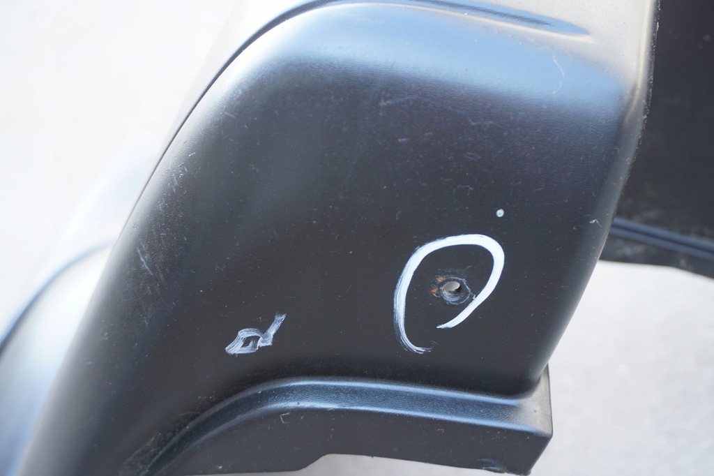 фото №10, Nissan patrol бампер накладка кронштейн правый задняя gr y61 97-03r