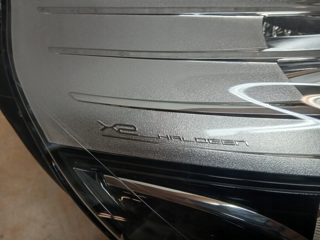фото №2, Лампа перед права renault clio iv 4 260102796r
