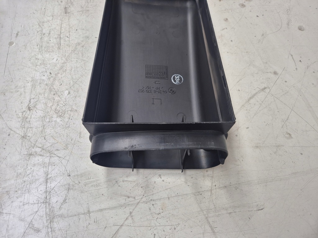 фото №12, Корпус рама фильтра микро фильтра воздуха правая bmw 7 e65 e66 e67