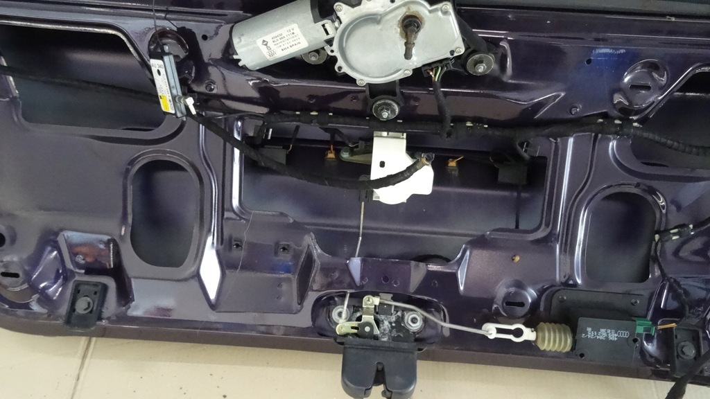 фото №9, Audi a3 8l lift крышка багажника багажника lz3w