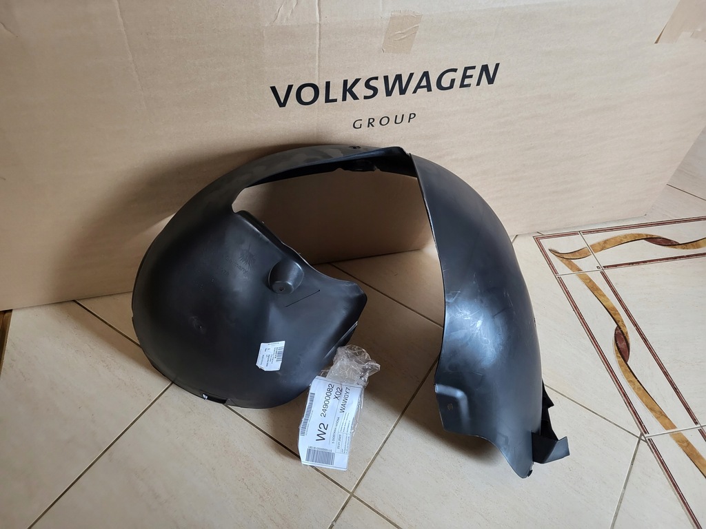 фото №1, Vw passat b6 подкрылок перед правый 3c0805978