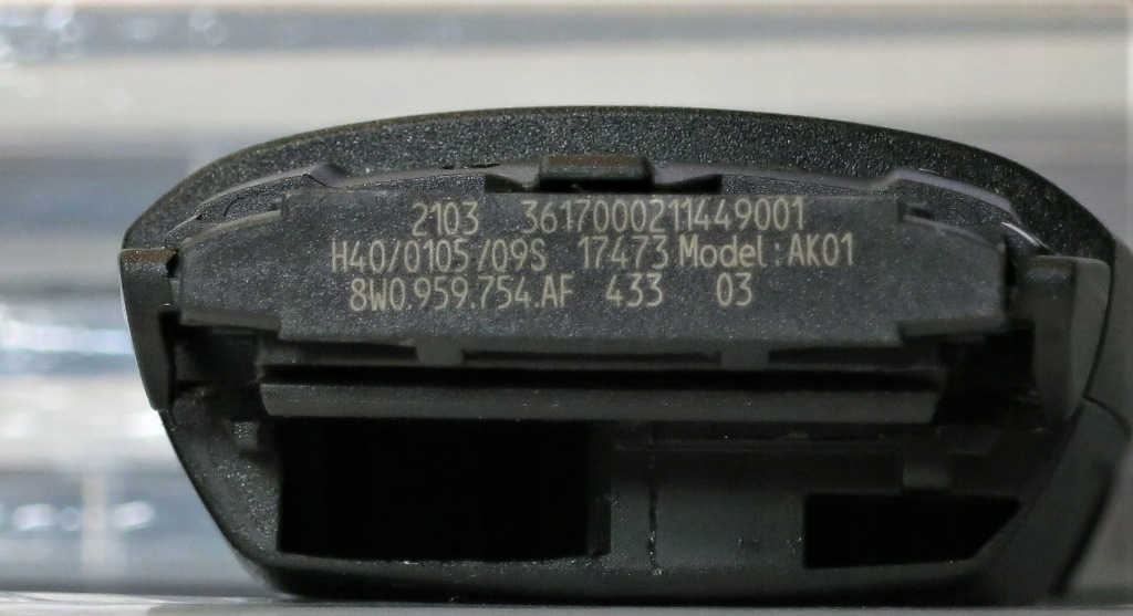 фото №3, Audi s ключ / pilot 8w0959754af 433 model ak
