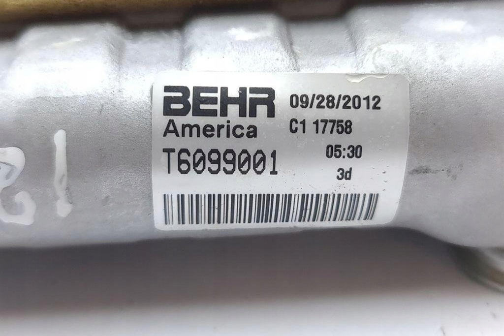 фото №8, Радіатор обігрівача jeep grand cherokee iv wk, wk2 t6099001 3.0l дизель