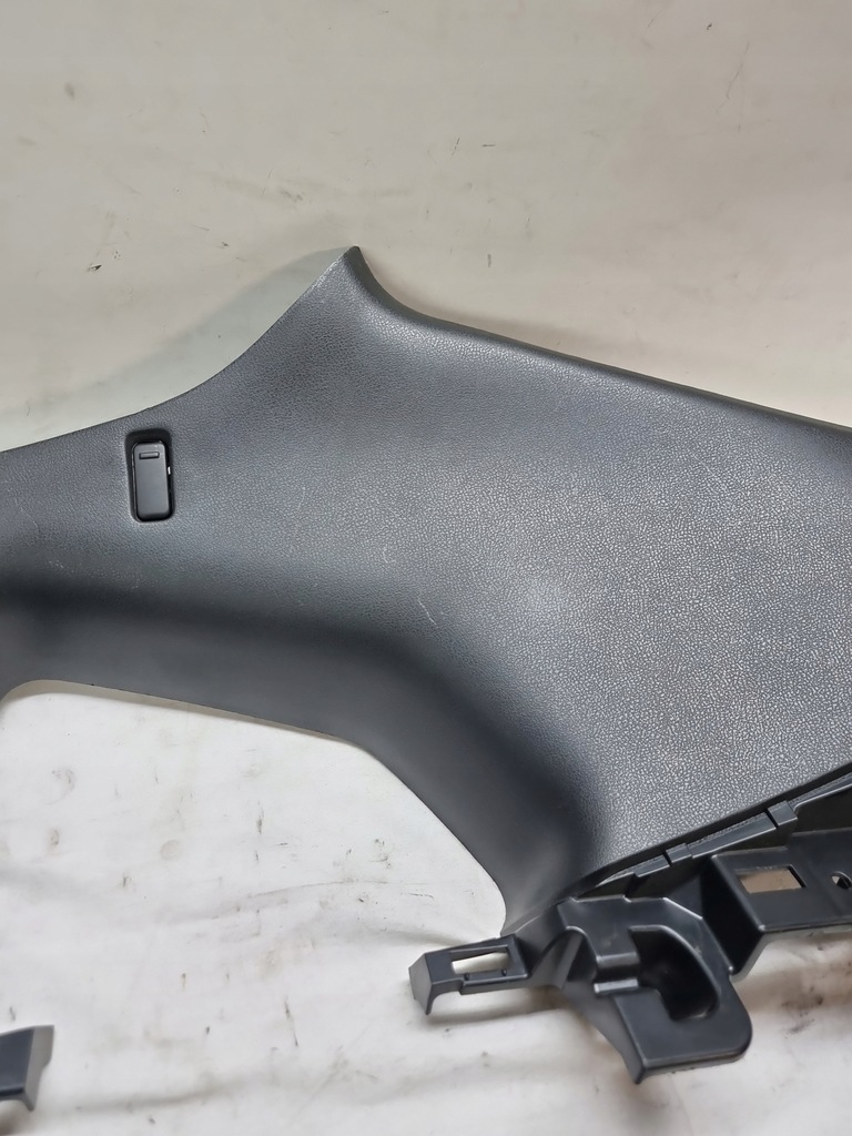 фото №3, Nissan gtr r35 защита обивка салона правая