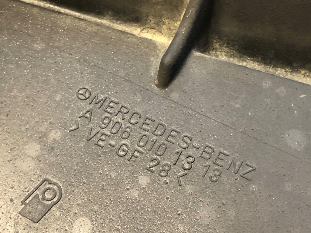 фото №4, Піддон масляна actros atego axor 906 a9060101313