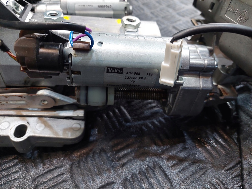 фото №5, Колонка рулевая замок зажигания ключи maserati quattroporte v 4.2