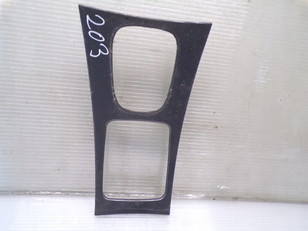 фото №1, Рамка dekor домкрата mercedes w203 c klasa