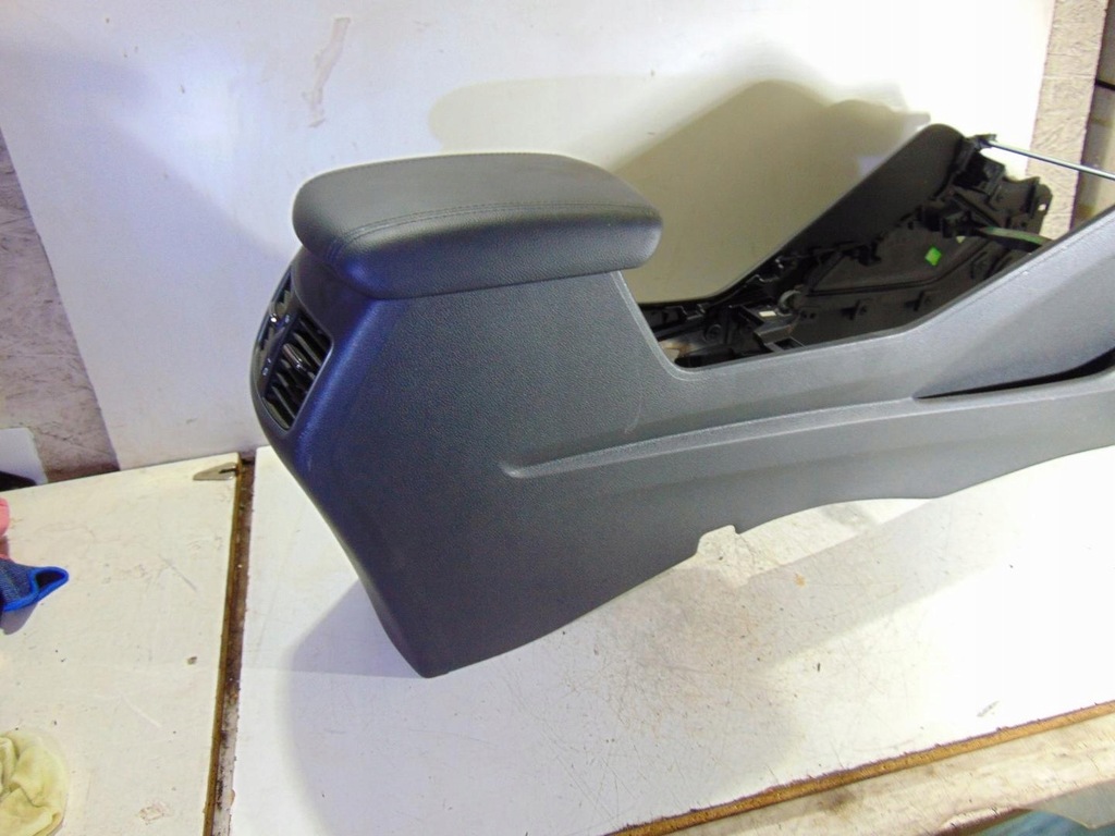 фото №6, Туннель средний подлокотник hyundai tucson iii