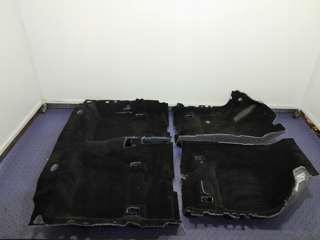 фото №1, Ford mondeo mk5 lift kombi обшивка підлога килимок