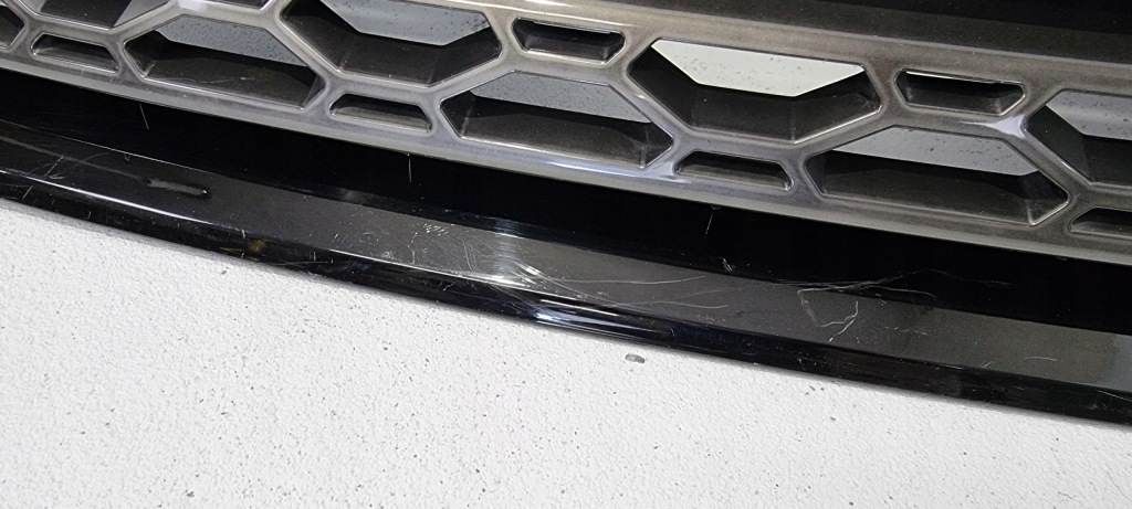 фото №7, Решётка радиатора радиатора land rover discovery sport l550