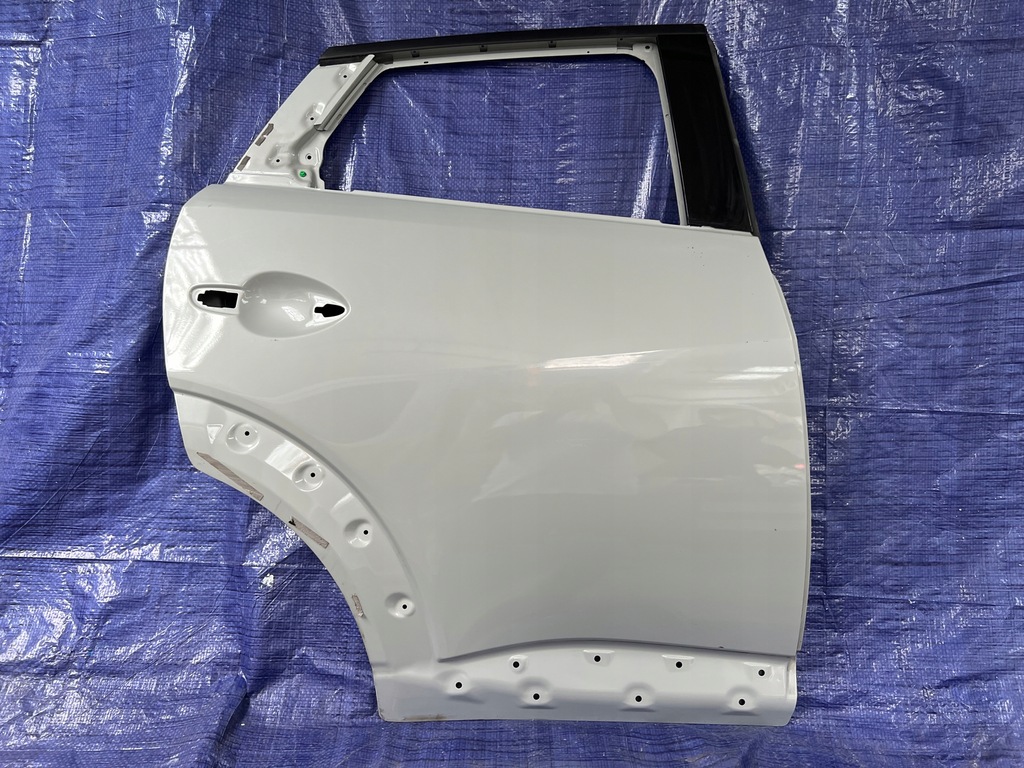 фото №1, Mazda cx3 правое задние дверь