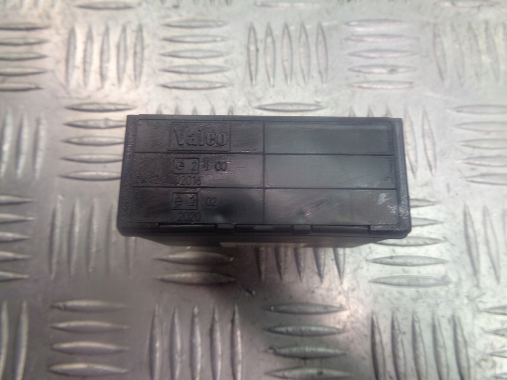 фото №1, Модуль імобілайзер toyota avensis t25 89780-05040