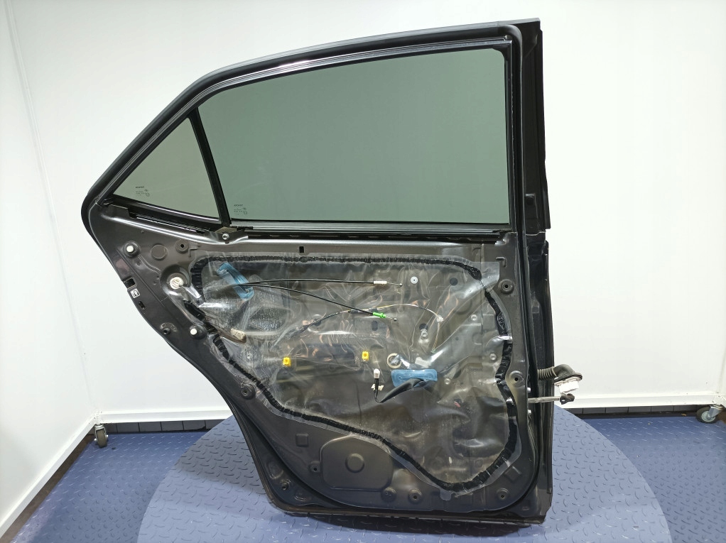 фото №13, Toyota corolla xi e16 sedan lift дверь задняя задние левая 1g3