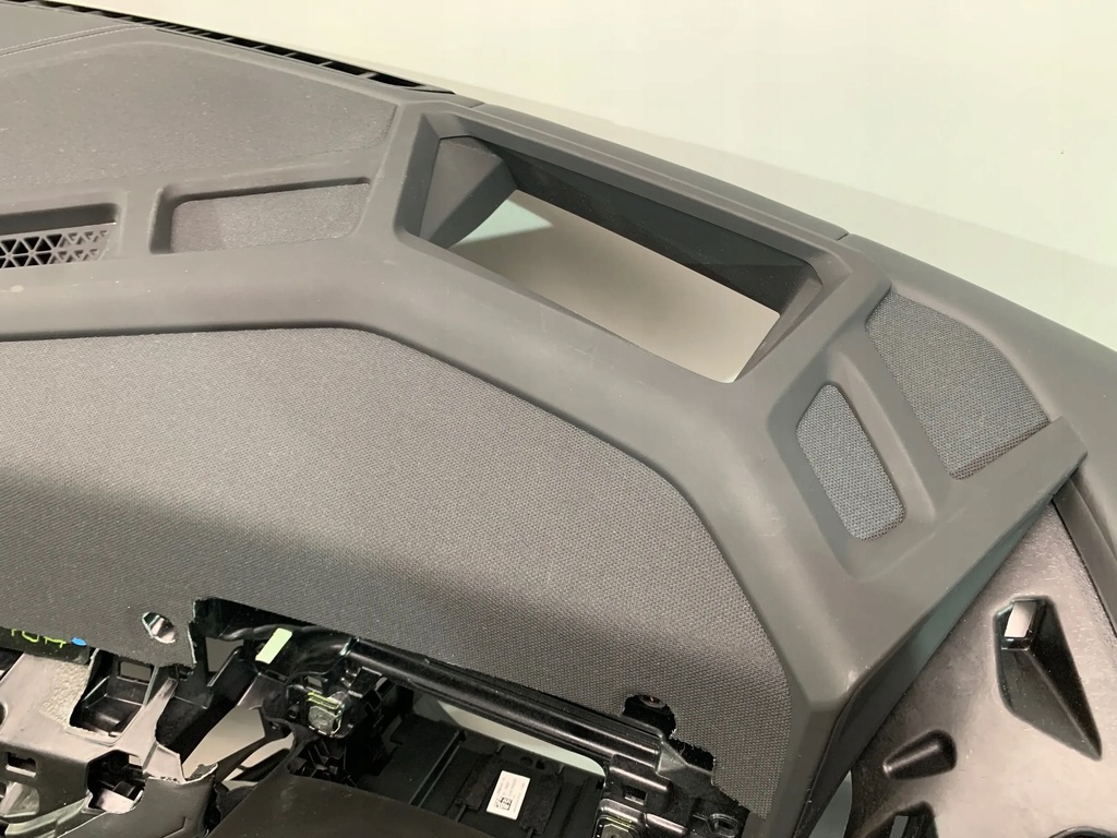 фото №7, Bmw xm g09 панель приладів приладова консоль оригінал rhd