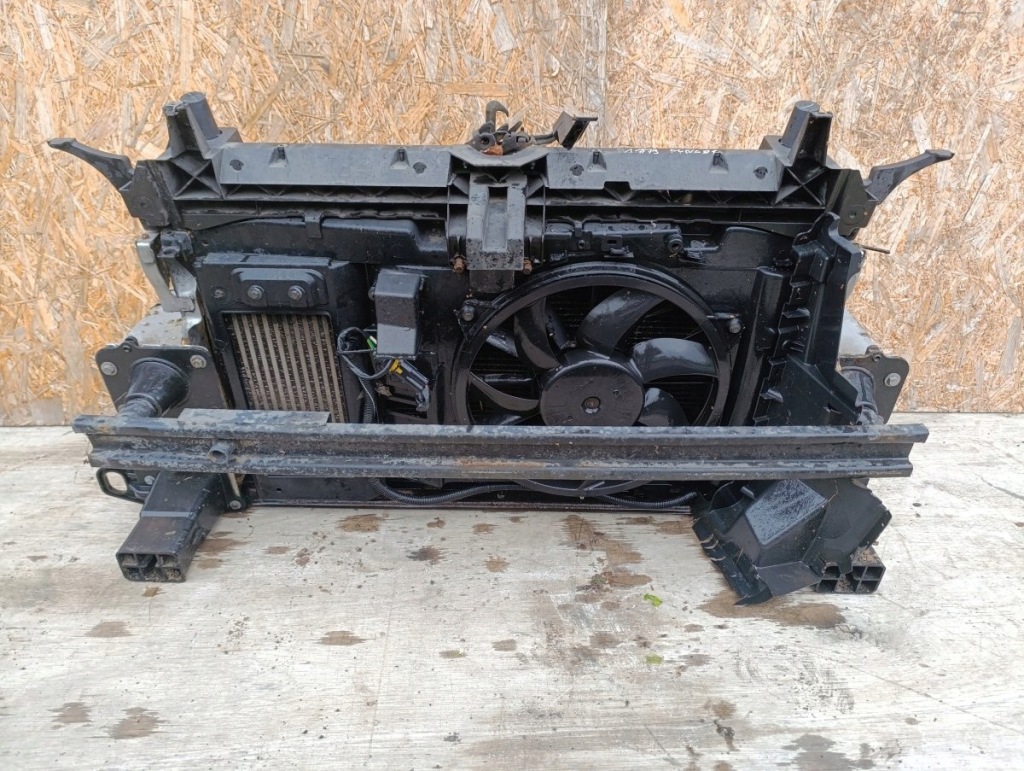 фото №1, Peugeot 3008 i 1.6 hdi pas передній комплект ezrc