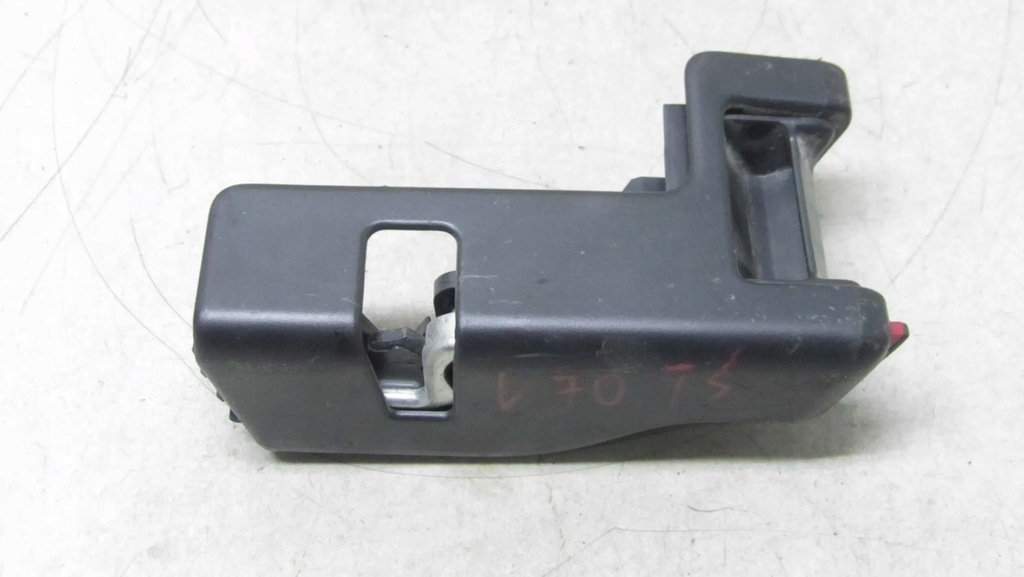 фото №5, Volvo v70 iii замок открывания сиденье середина 30761355