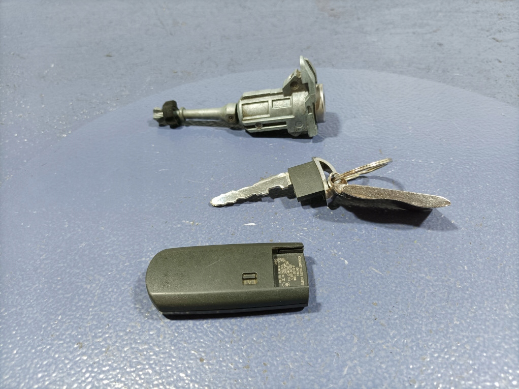 фото №6, Mazda 6 iii gj lift замок запалювання вкладка замка перед ske13d-01