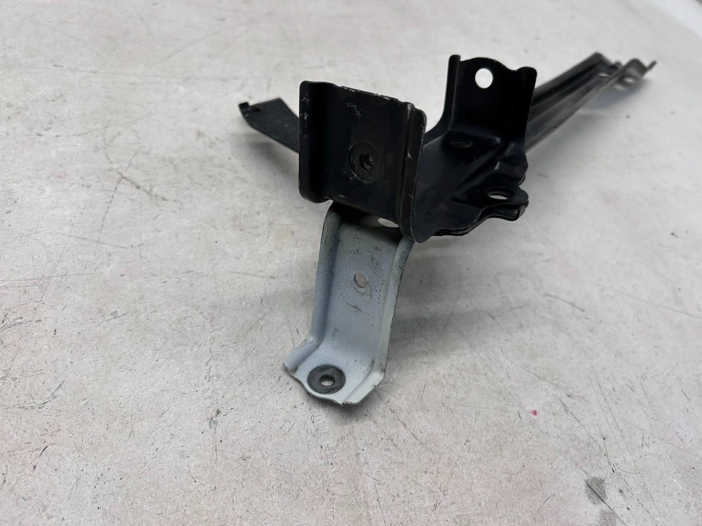 Auris 2 кронштейн кронштейн поперечина передний радиатор перед 070 с Разборки