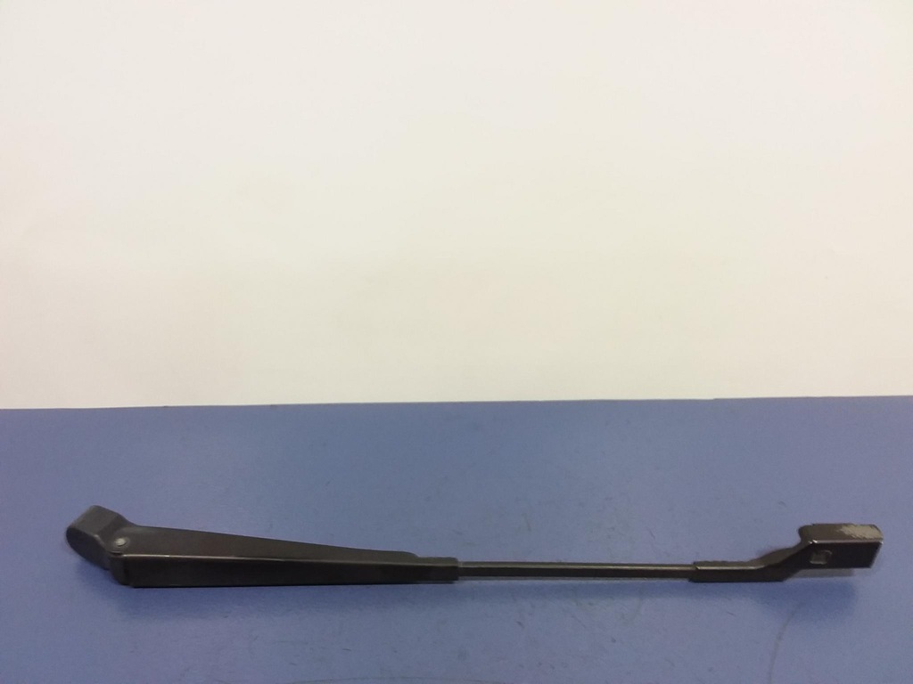 фото №1, Mondeo mk4 liftback рычаг дворники задняя